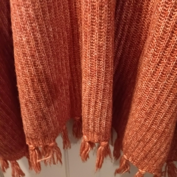🤠American Eagle Burnt Orange Shawl One Size Fits Most - Picture 5 of 5